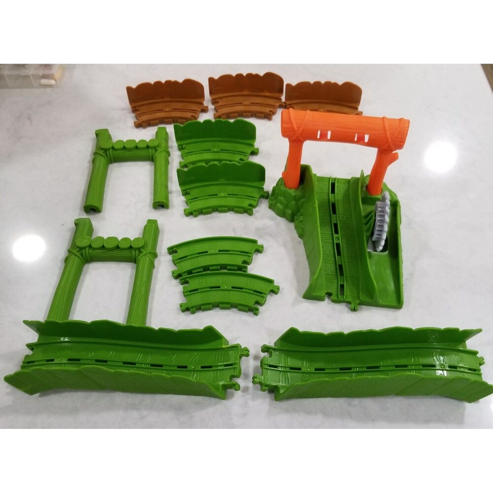 Thomas & Friends TrackMaster Misty Island & Jungle Track Lot 13 Pieces